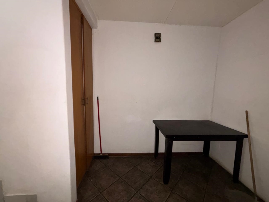 5 Bedroom Property for Sale in Willows Free State